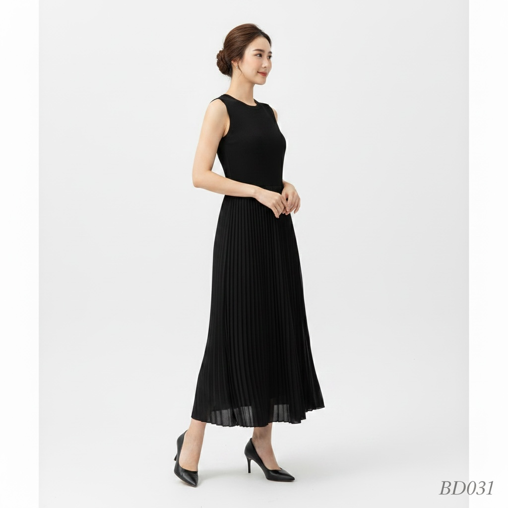 Black Pleated Maxi Dress